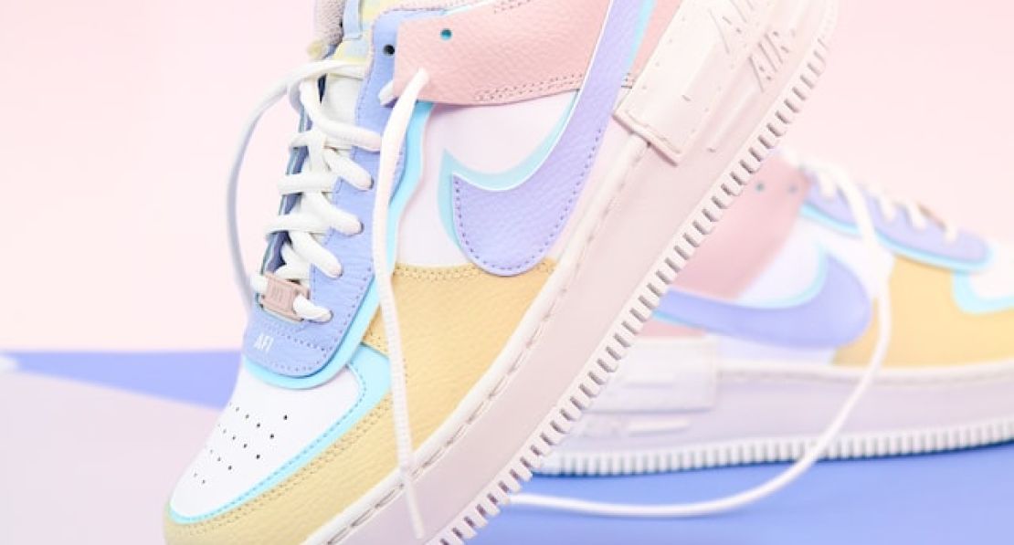 Trendy & Comfy Women's Sneakers To Buy